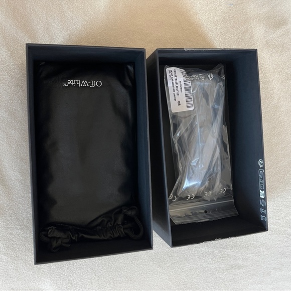 Off-White Arthur Sunglasses OERI016C99PLA0011007 Black Frame Dark Grey Lens - Picture 8 of 9